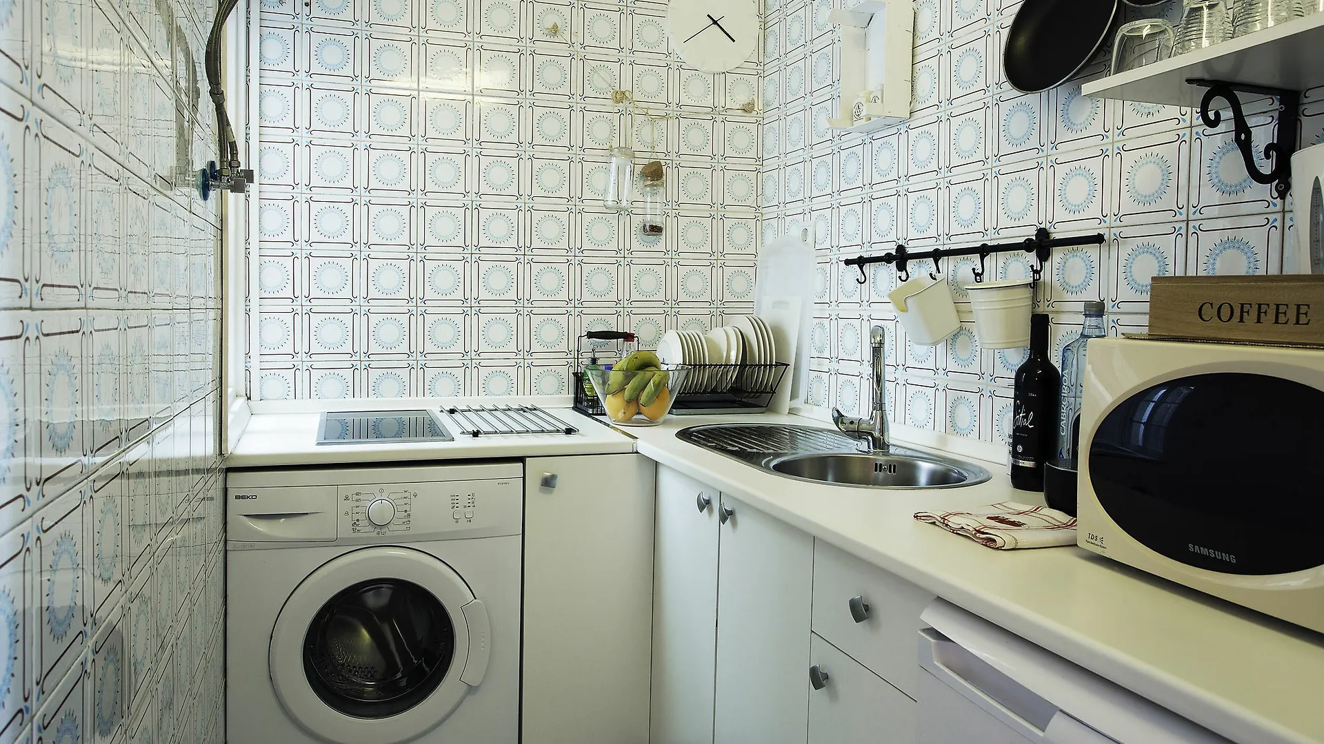 Bright And Cozy Malaga Center Apartment Spain