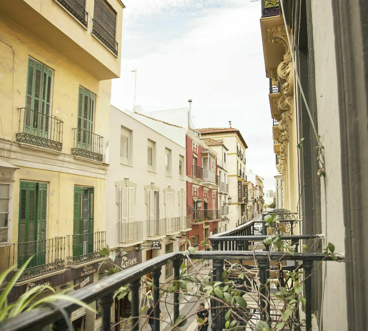 Bright And Cozy Malaga Center Apartment