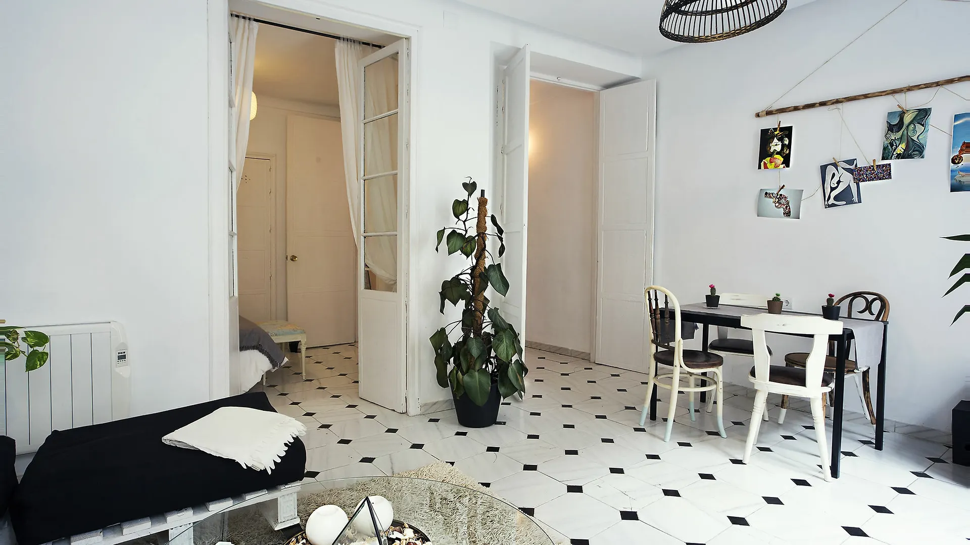 Bright And Cozy Malaga Center Apartment